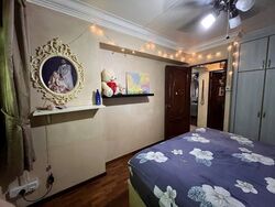 Blk 726 Tampines Courtview (Tampines), HDB 4 Rooms #570579761